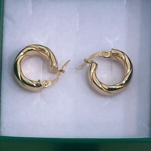 Gold Huggies